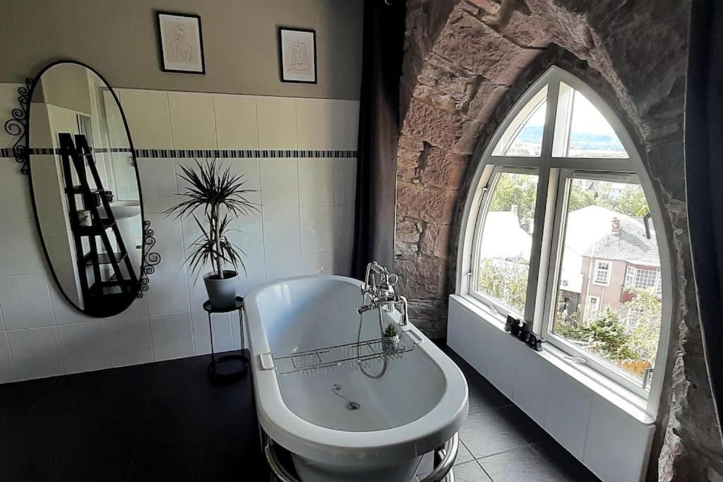 The Viewpoint, 2 Bedroom Apartment In 克里夫 外观 照片